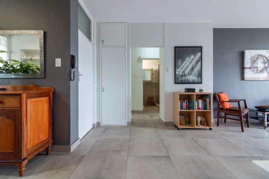 1 Bedroom Property for Sale in Green Point Western Cape